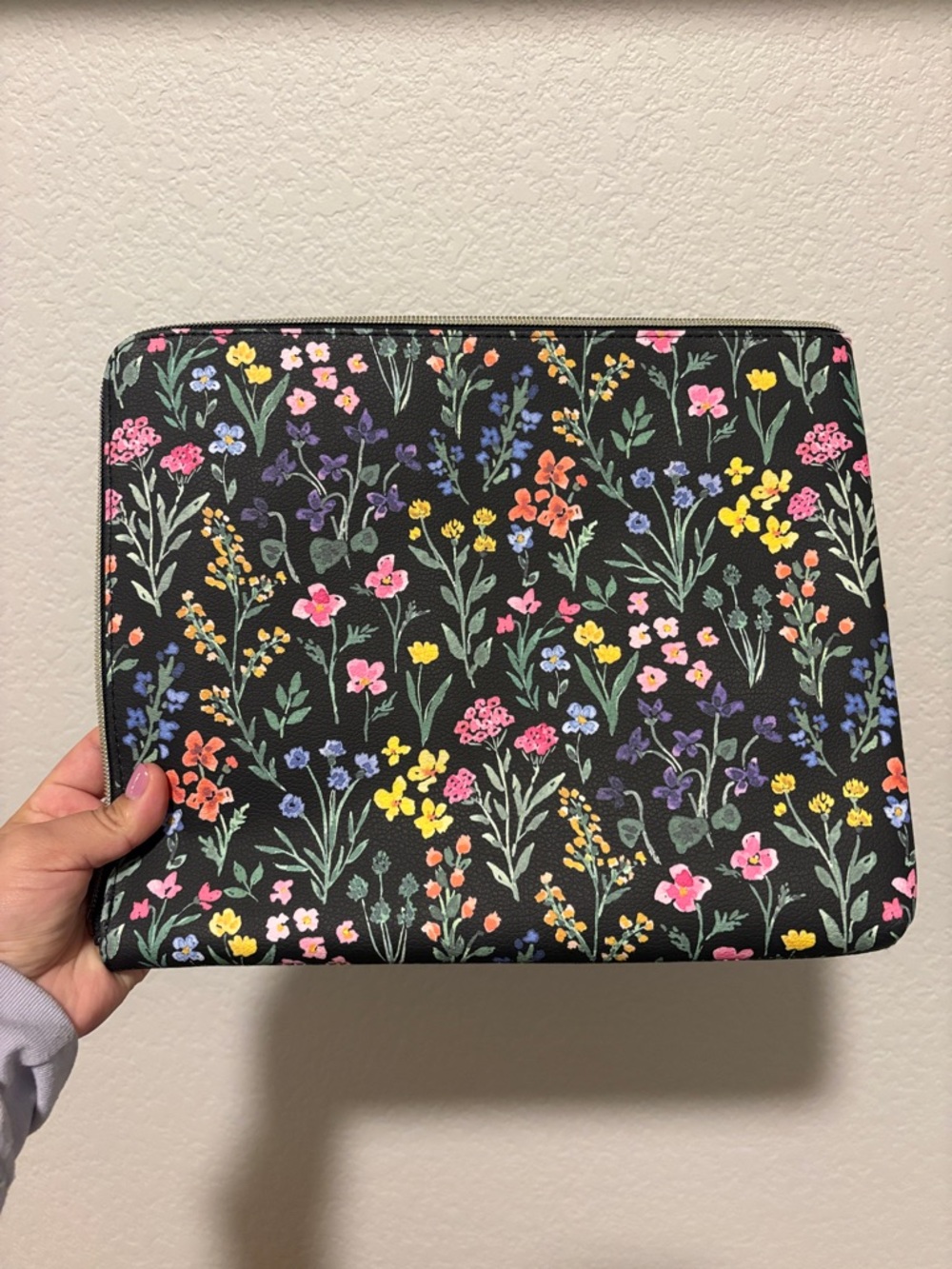 Floral Zippered Laptop Sleeve - Black with Multicolor Flowers